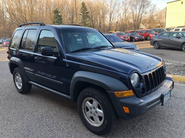 2006 Jeep Liberty 4x4 One Owner Low Miles 134XXX for sale in Saint Paul, MN – photo 3