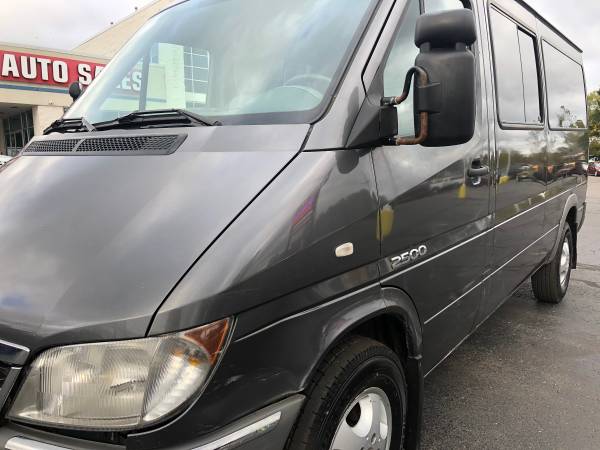 Reliable! 2006 Dodge Sprinter Van! Diesel! We Finance! for sale in Ortonville, MI – photo 9