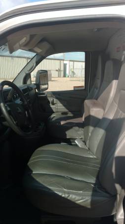 2012 GMC Savana 3500 16ft Box truck for sale in Lubbock, TX – photo 6