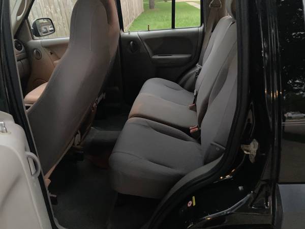 2003 Jeep Liberty Sport 4x4 Low Miles! Looks and Runs Excellent! for sale in Katy, TX – photo 7