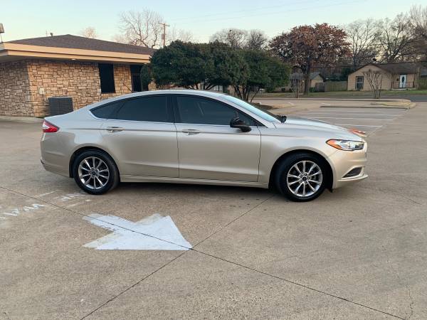 2017 Ford Fusion SE - - by dealer - vehicle automotive for sale in Arlington, TX – photo 4