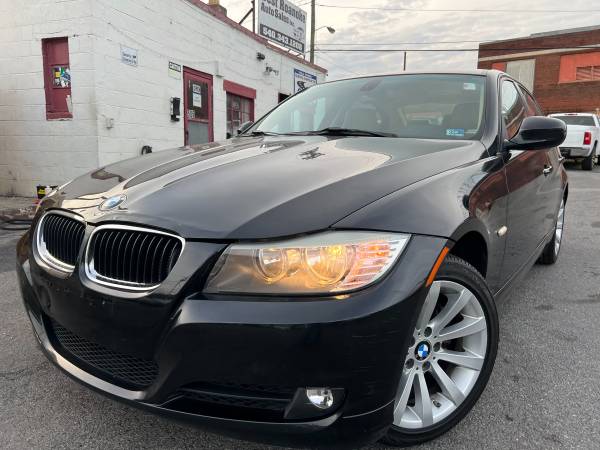 2011 BMW 328i Hot Deal/Leather/Sunroof & Clean Title - cars & for sale in Roanoke, VA