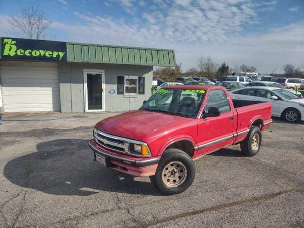 1997 Chevrolet S10 4x4 Automatic! - - by dealer for sale in Murfreesboro, TN