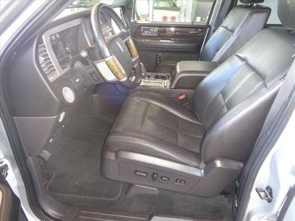 2010 Lincoln Navigator Base - Financing Options Available! for sale in Thousand Oaks, CA – photo 8