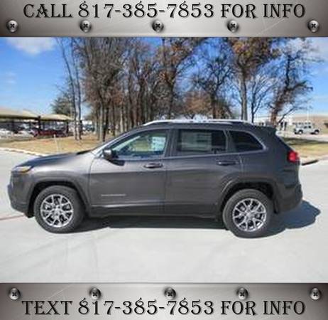 2018 Jeep Cherokee Latitude Plus - Ask About Our Special Pricing! for sale in Granbury, TX – photo 6