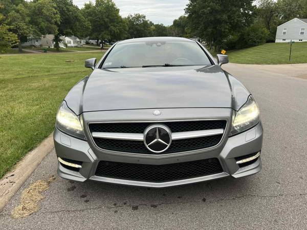 2014 Mercedes-Benz CLS 550 4MATIC FULLY-LOADED LUXURY SPORT SEDAN for sale in Saint Louis, MO – photo 2