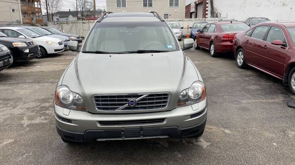 2007 Volvo XC90 3.2L 6Cyl AWD SUV*7 Seats-3rd Row*Leather*Runs Great... for sale in Manchester, NH – photo 2
