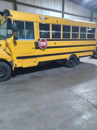 Disability Lift Included! 2011 ICRP Bus! Excellent Shape! 1 Owner! for sale in Rock Falls, IL – photo 2