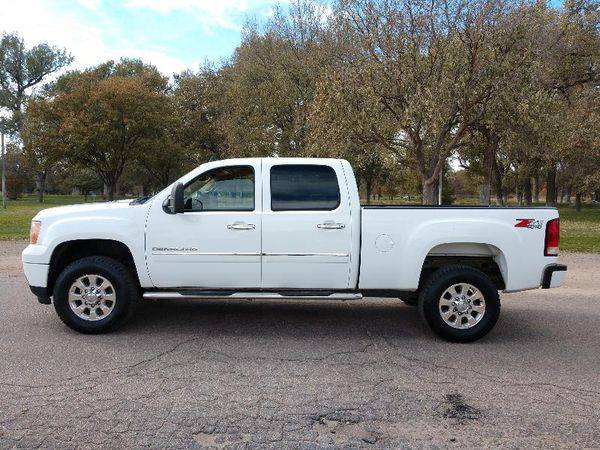 2011 GMC Sierra 2500HD Denali Crew Cab 4WD - CALL/TEXT TODAY! for sale in Sterling, CO – photo 4