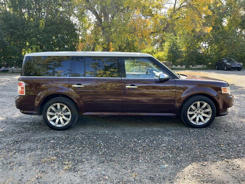 2010 Ford Flex Limited for sale in Lawrence, MA – photo 4