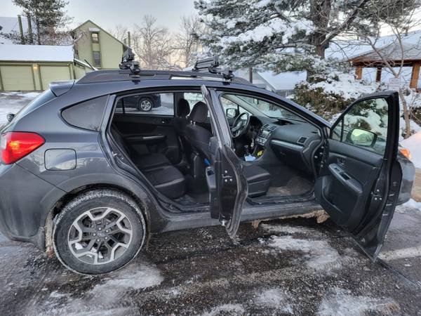 2017 Subaru Crosstrek premium, 54k miles, manual transmission - cars for sale in Chicago, IL – photo 10