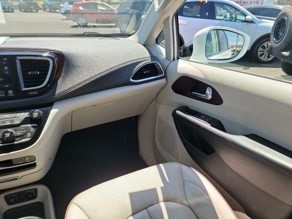 2019 Chrysler Pacifica Limited FWD for sale in Aberdeen, WA – photo 19