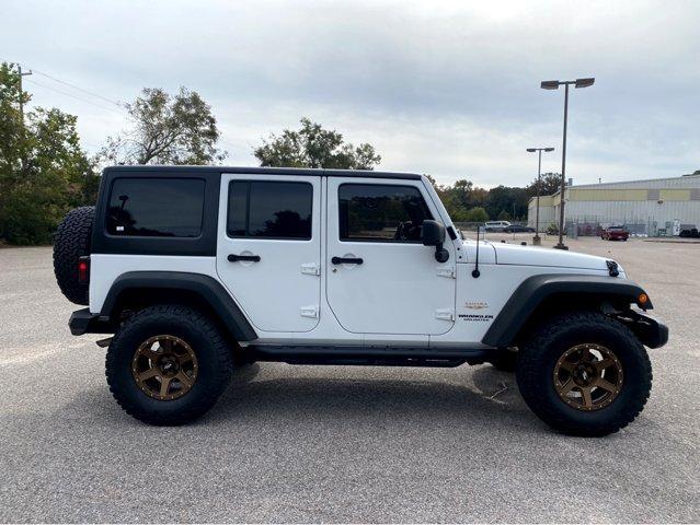 2014 Jeep Wrangler Unlimited Sahara for sale in BEAUFORT, SC – photo 21