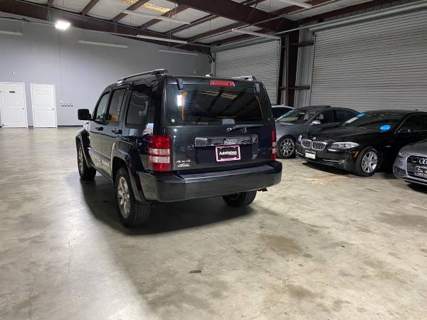 2012 Jeep Liberty 4X4 - cars & trucks - by owner - vehicle... for sale in Houston, TX – photo 8
