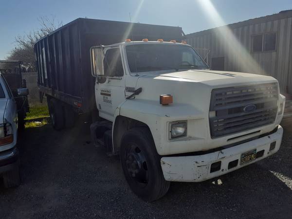 FORD F600 With a Lift Gate, Scrap Hauler Money Maker for sale in Other, AZ – photo 3
