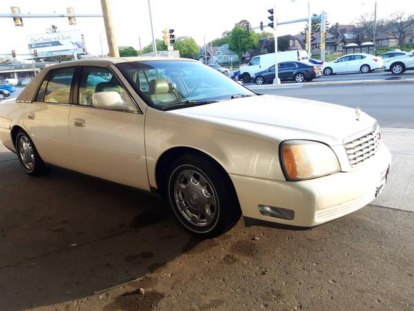 2002 CADILLAC DEVILLE - - by dealer - vehicle for sale in milwaukee, WI – photo 4