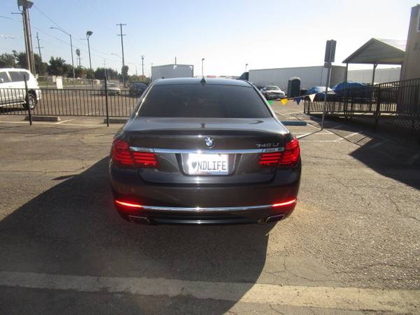 Elegant low mileage 2013 BMW 7 series 740LI 4 door Sedan - cars & for sale in Lodi , CA – photo 8