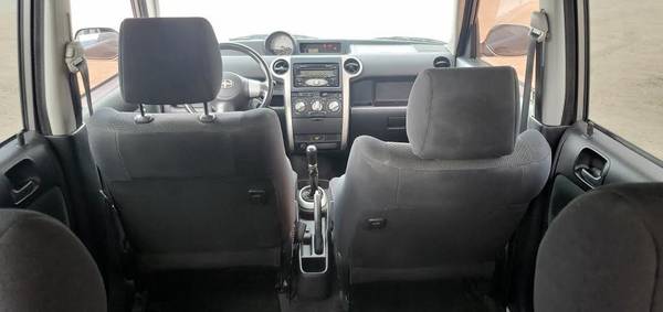 2006 SCION XB CLEAN TITLE MANUAL 4 SPEED - cars & trucks - by owner... for sale in WESALCO, TX – photo 7