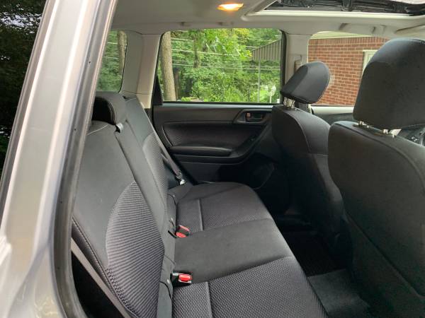 2018 SUBARU Forester 2.5i Premium AWD, Back Up Cam, low 25,000 miles for sale in Pittsburgh, PA – photo 14