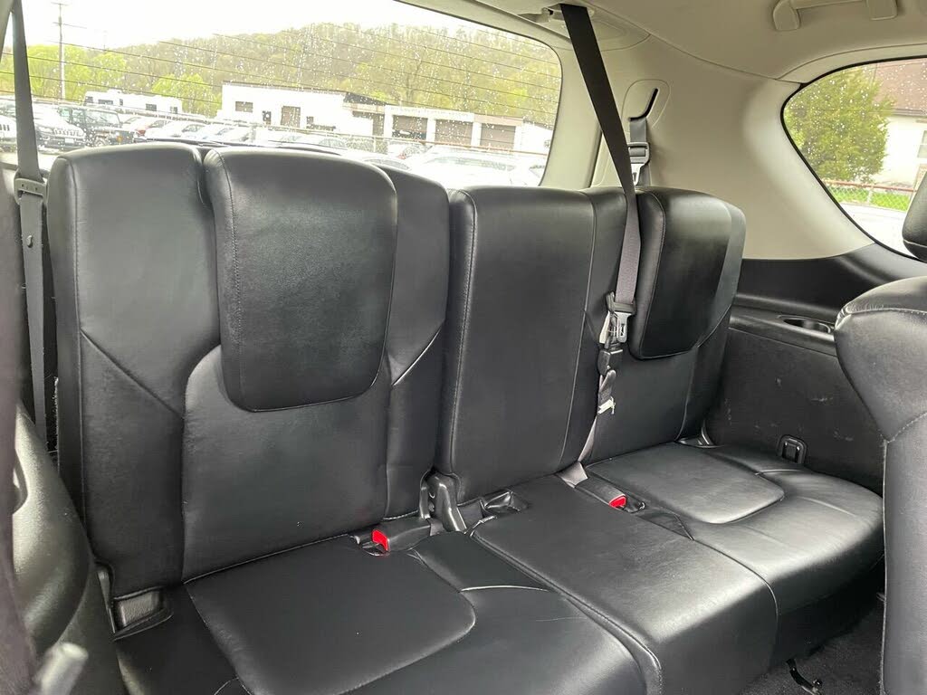 2011 INFINITI QX56 4WD with Split Bench Seat Package for sale in Sussex, NJ – photo 33
