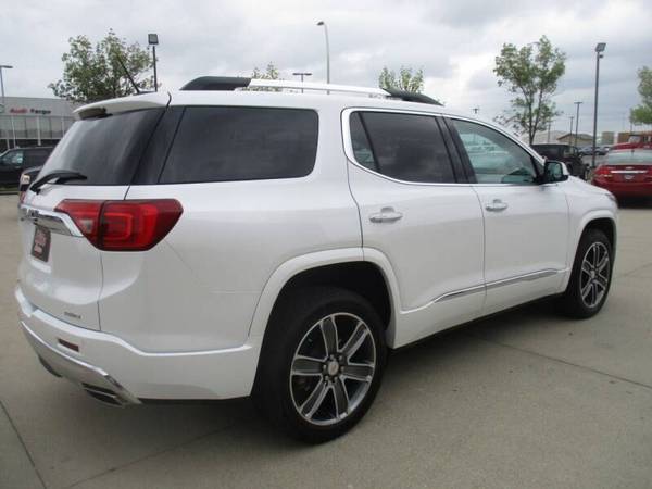2018 GMC Acadia Denali AWD, Leather, Dual Roof, Nav, 22K, Perfect -... for sale in Fargo, ND – photo 6