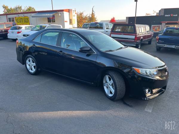 2012 Toyota Camry SE Sedan 4D - 75K miles! - - by for sale in Tigard, OR – photo 3