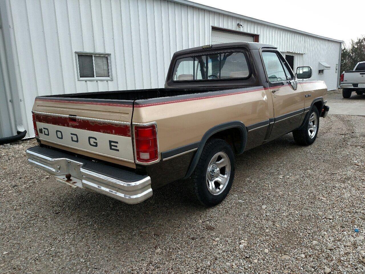 1991 Dodge D150 for sale in Burlington, KS – photo 3