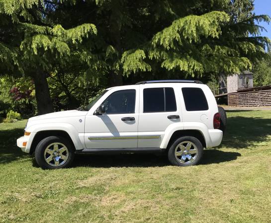 2005 Jeep Liberty Limited 4 x 4 for sale in North Lakewood, WA