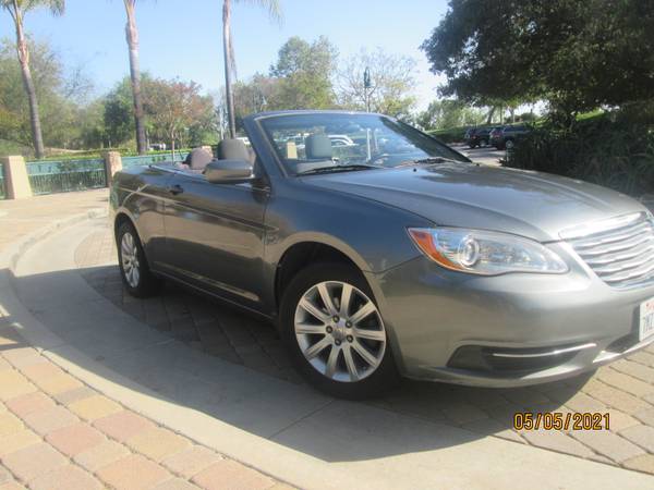 2013 Chrysler 200 Convertible - Low 72k Miles - EXCELLENT CONDITION for sale in Mission Viejo, CA – photo 2