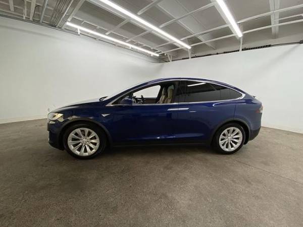 2016 Tesla Model X AWD All Wheel Drive Electric 4dr 90D SUV - cars & for sale in Portland, OR – photo 3