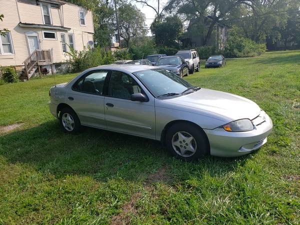 Chevy Cavalier- 2004 for sale in Chicago, IL