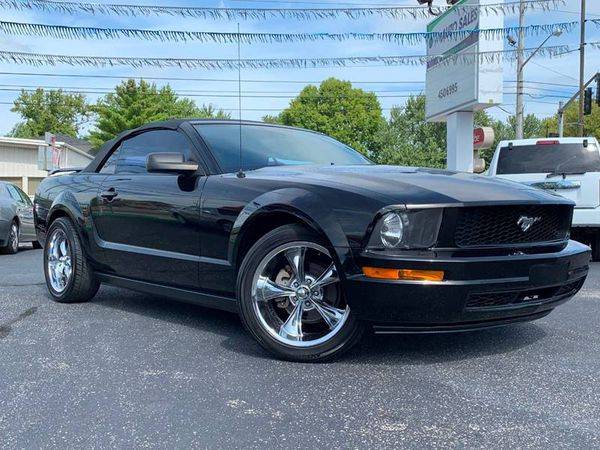 2006 Ford Mustang V6 Deluxe 2dr Convertible for sale in Kokomo, IN – photo 2