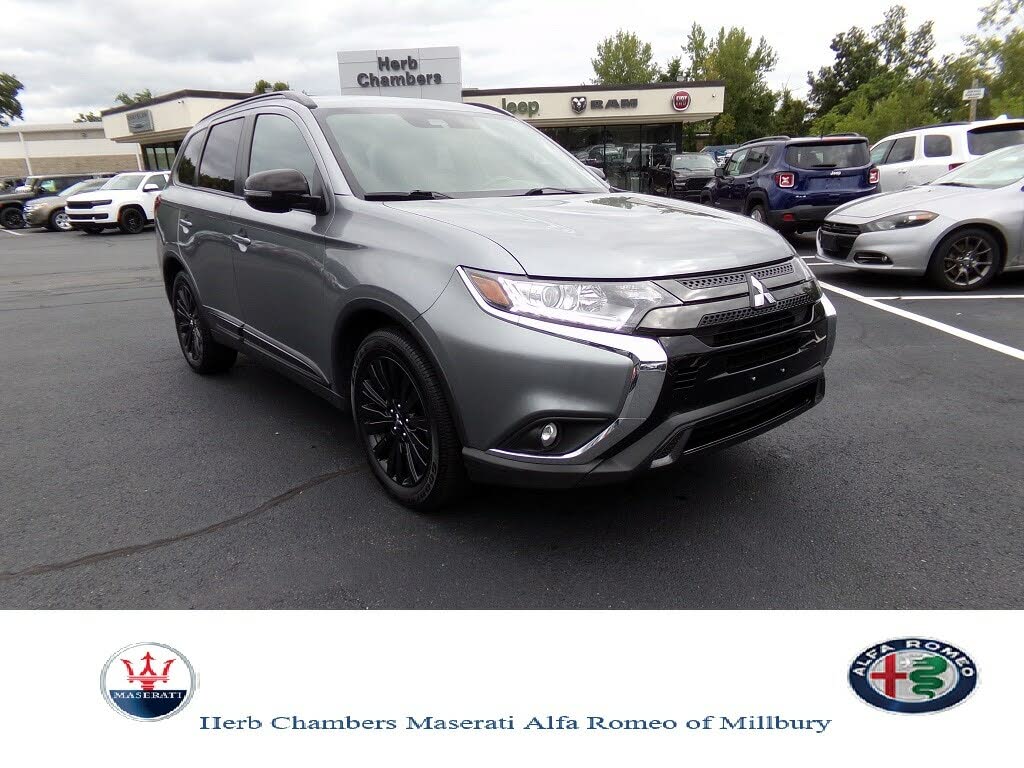 2020 Mitsubishi Outlander for sale in Other, MA – photo 2