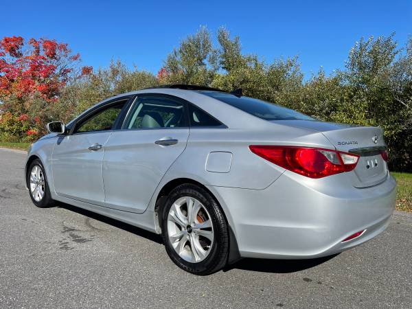 2012 hyundai sonata Limited! - - by dealer for sale in Northborough, MA – photo 2