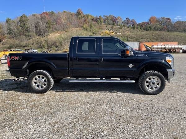 2016 Ford Super Duty F-250 SRW Lariat - - by dealer for sale in Chillicothe, OH – photo 9
