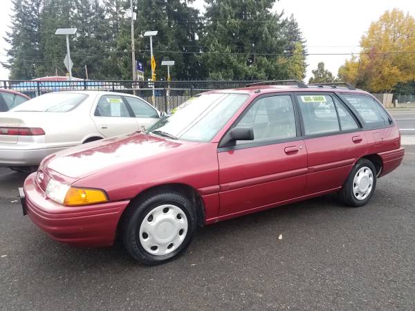 1998 Ford Escort LX Gas Saver Just Arrived on Trade for sale in Springfield, OR – photo 3