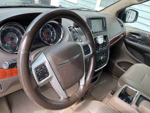 2014 Chrysler Town Country Touring - - by dealer for sale in Mechanicsville, VA – photo 8