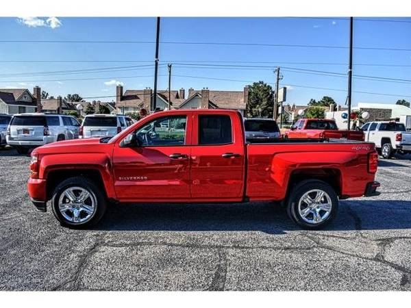 2016 Chevy Chevrolet Silverado 1500 Custom pickup Red Hot for sale in El Paso, TX – photo 6