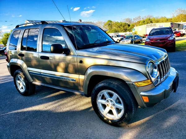 2005 JEEP LIBERTY LIMITED 4X4 ⭐ + 6 MONTH WARRANTY - cars & trucks -... for sale in Front Royal, VA – photo 7