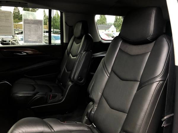 2016 Cadillac Escalade ESV 4x4 4WD Luxury SUV for sale in Milwaukie, OR – photo 14