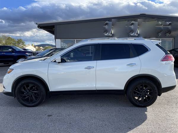 2015 NISSAN ROGUE - - by dealer - vehicle automotive for sale in Spearfish, SD – photo 2