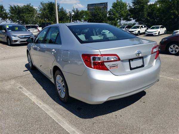 2013 Toyota Camry L sedan Classic Silver Metallic for sale in Clermont, FL – photo 6