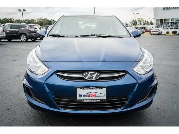 2016 Hyundai Accent sedan SE - Hyundai Pacific Blue Pearl for sale in Springfield, MO – photo 3