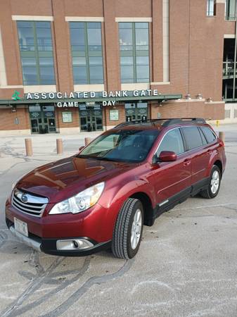 2012 Subaru Outback, one owner Records Good Runner for sale in De Pere, WI