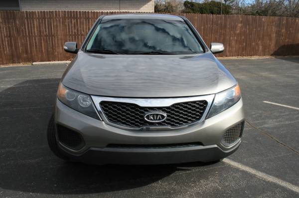 2013 Kia Sorento 2WD 4dr I4 LX - - by dealer - vehicle for sale in MOORE, OK – photo 9