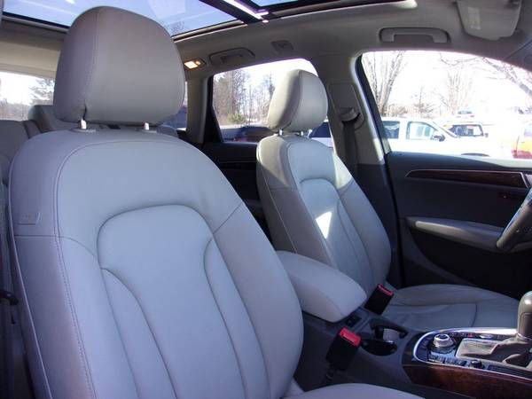 2011 Audi Q5 3.2 Quattro Prestige AWD, Auto, 103K Miles, P.Roof, WOW! for sale in Franklin, ME – photo 10