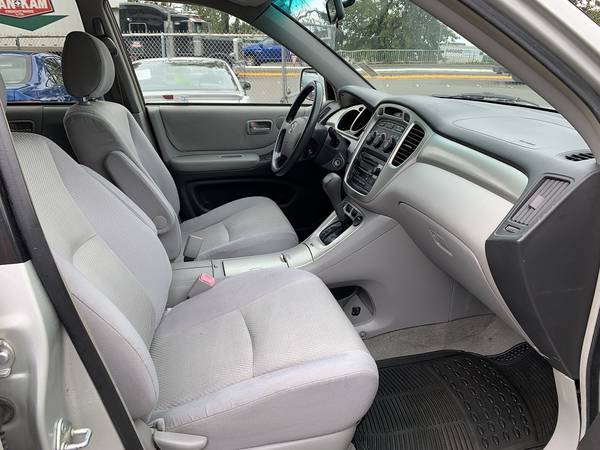 2004 Toyota Highlander 4wd *Great Service History*3rd Row Seating* for sale in Renton, WA – photo 14