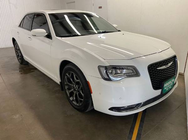 2017 Chrysler 300 300S - - by dealer - vehicle for sale in Springfield, MO – photo 5