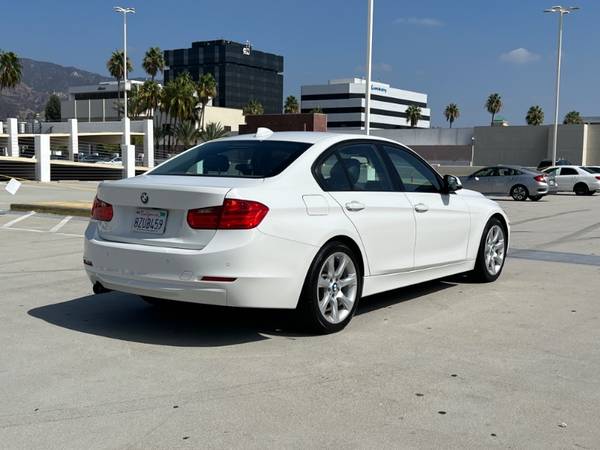 2015 BMW 3-Series 320i Sedan - - by dealer - vehicle for sale in North Hollywood, CA – photo 7