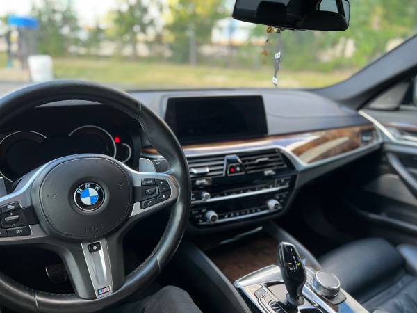2018 BMW 540i RWD M Sport & Luxery Package - - by for sale in Lansing, MI – photo 6